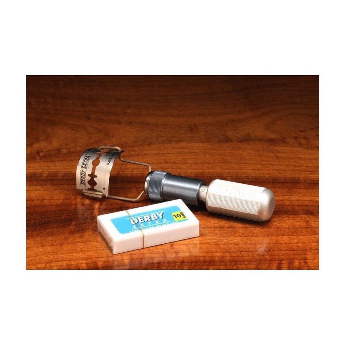 Stonfo Razor Holder for Trimming